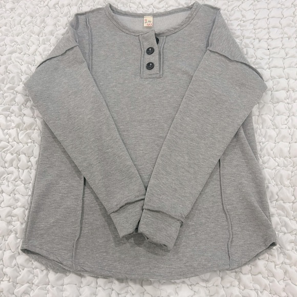 7th Ray Tops - Like New Women’s 7th Ray LS Shirt
